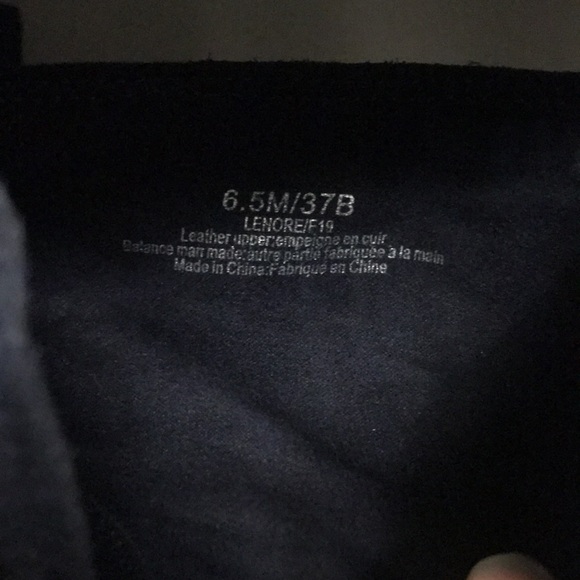 Ladies Karl Lagerfeld boots, only used once - Picture 4 of 6